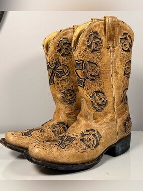 Corral Boots Antique Saddle Tan Cross Roses Square Toe Western Women 6.5 R2375